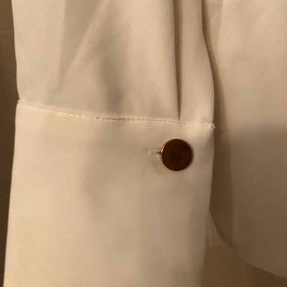 Beautiful white Zara Basic Collection blouse, XS - Picture 4 of 6